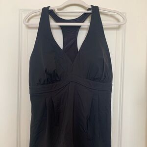 Lands End black tankini top only